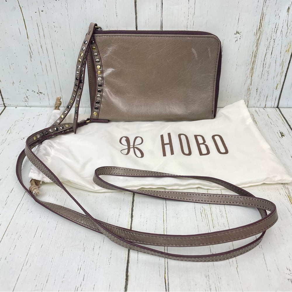 HOBO Moxie Crossbody Bag‎